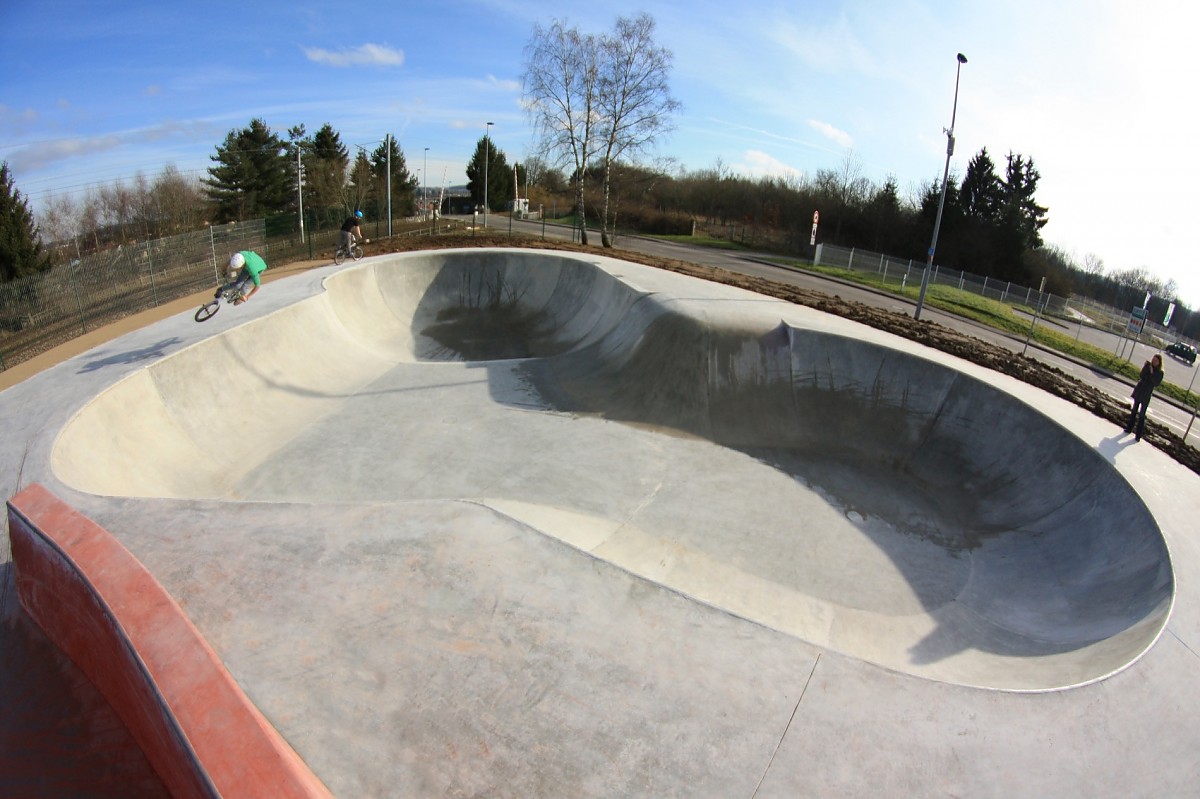 Thaon Les Vogues skatepark